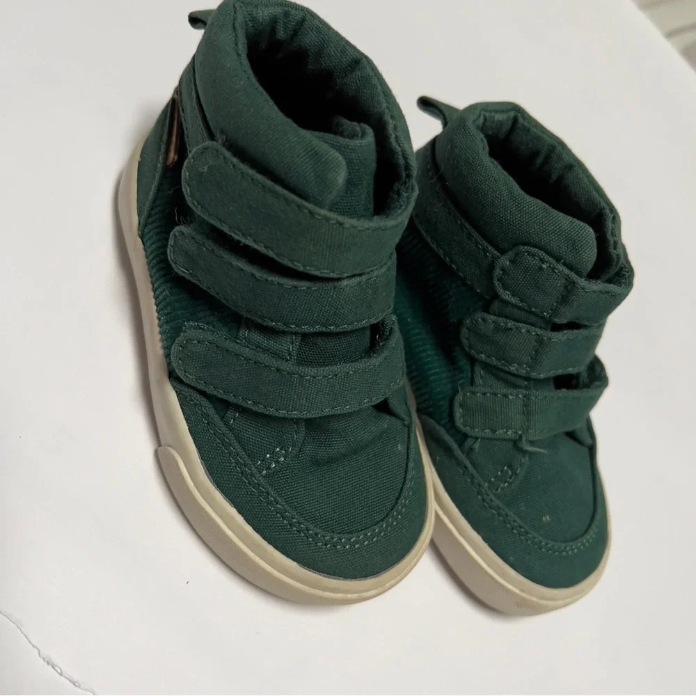 Old Navy Toddler High-top Sneakers Triple -Strap  Green size 5